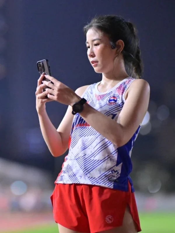 เสื้อวิ่ง เสื้อกล้าม ออกกำลังกาย ดิแอสซิสต์ รุ่น ไทยแลนท์ V.4-theassistrun